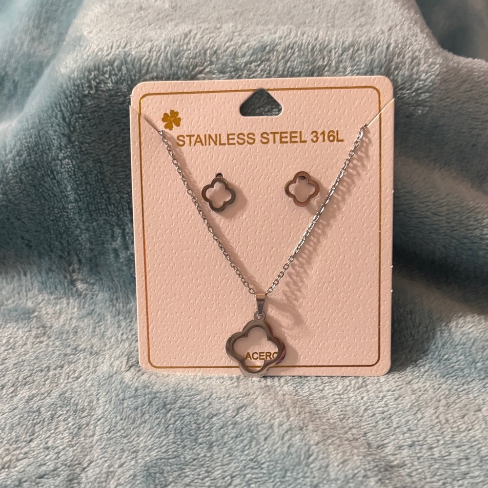 Silver Stainless Steel Clover Necklace & Earring Set